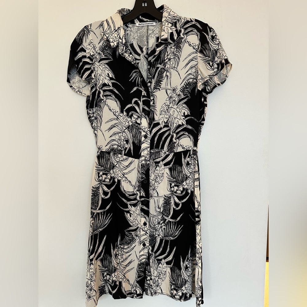 LIKE NEW Reformation Button down mini dress